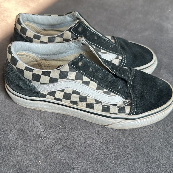 Vans checker board skate shoes - Picture 2 of 5
